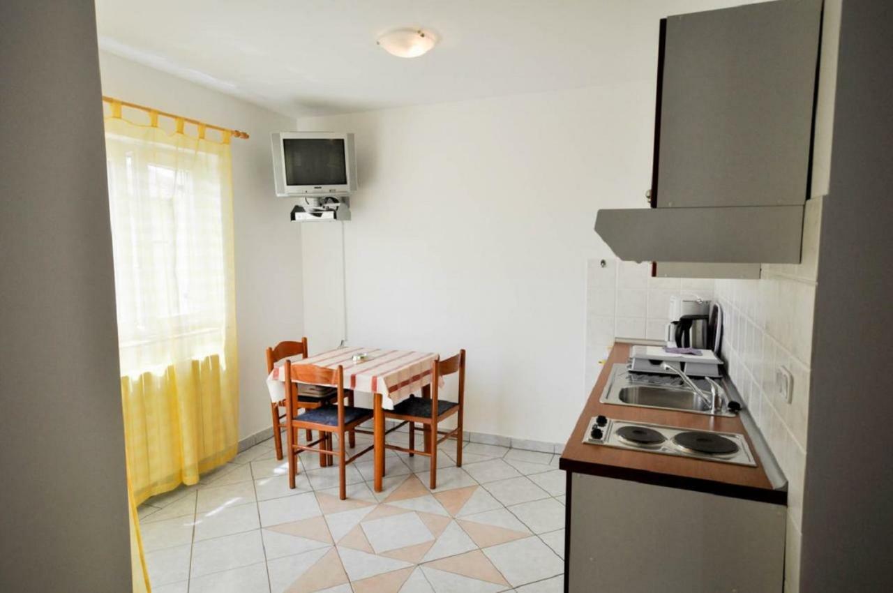 Ana M Apartments Novigrad Istria Εξωτερικό φωτογραφία