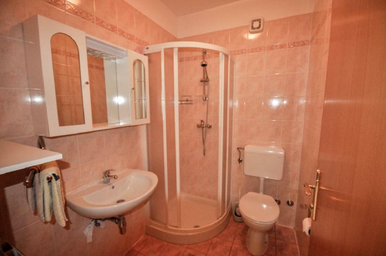 Ana M Apartments Novigrad Istria Εξωτερικό φωτογραφία
